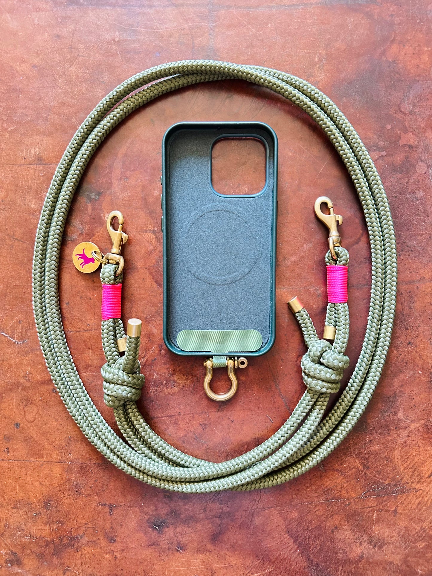 Bundles for green iPhone 14 models