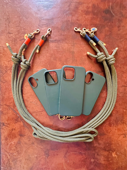 Bundles for green iPhone 16 models