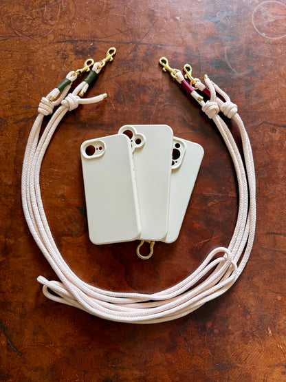 Bundles for cream iPhone 17 models